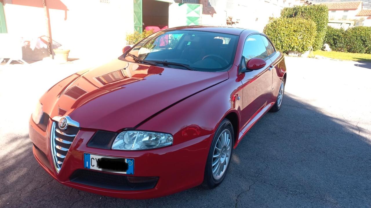 Alfa Romeo GT 1.8 16V TS Distinctive