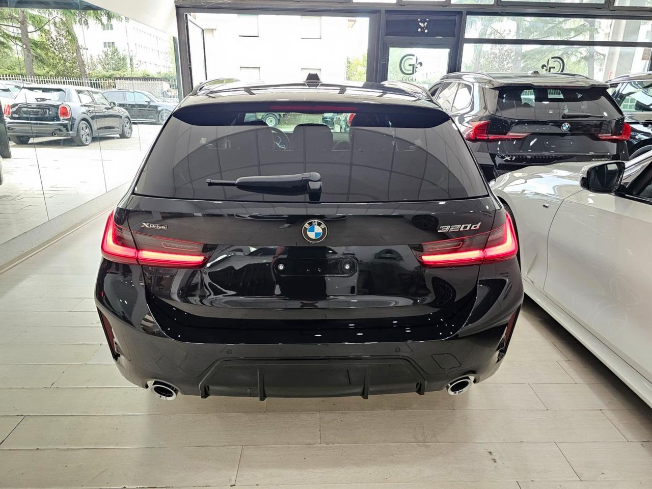 BMW Serie 3 Touring XDrive M-Sport Tetto Navi C.Lega19" PDC MSport M
