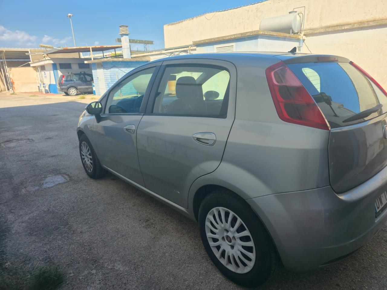Fiat Grande Punto 1.3 MJT 75 CV 5 porte Fun