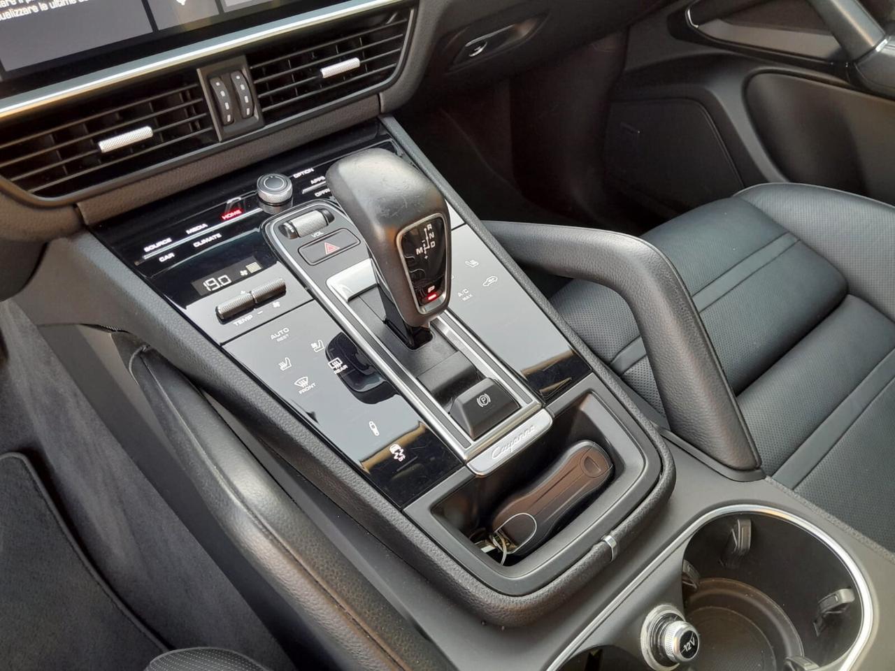 Porsche Cayenne Coupé 3.0 V6