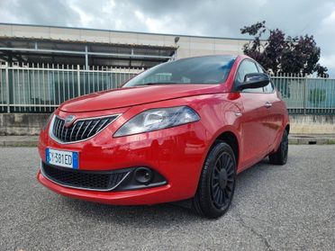 Lancia Ypsilon 1.0 HYBRID X NEOPATENTATI