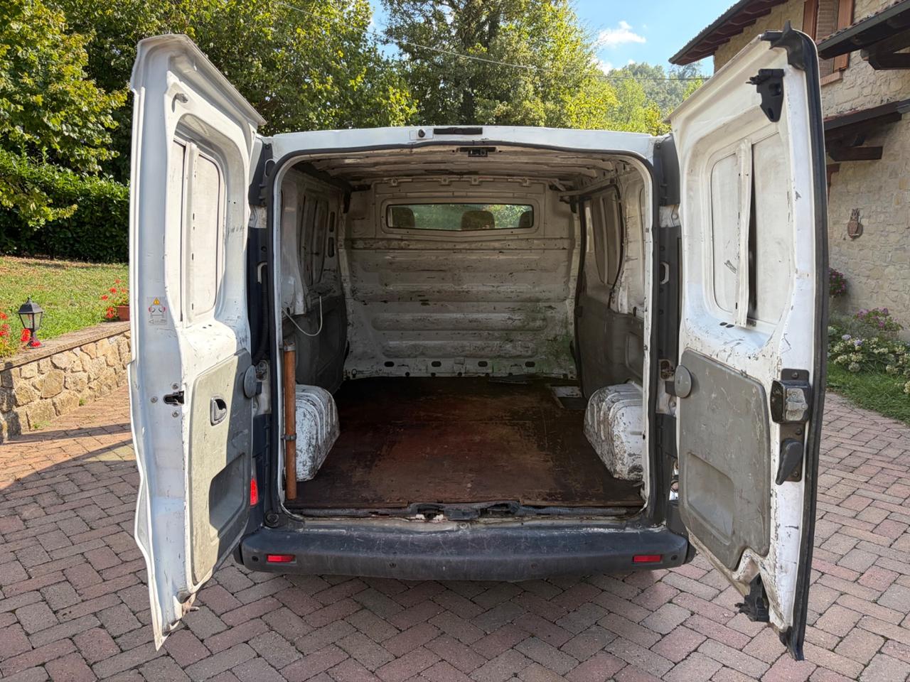 Renault Trafic T27 1.9 dCi/100PC-TN Furg.Confort