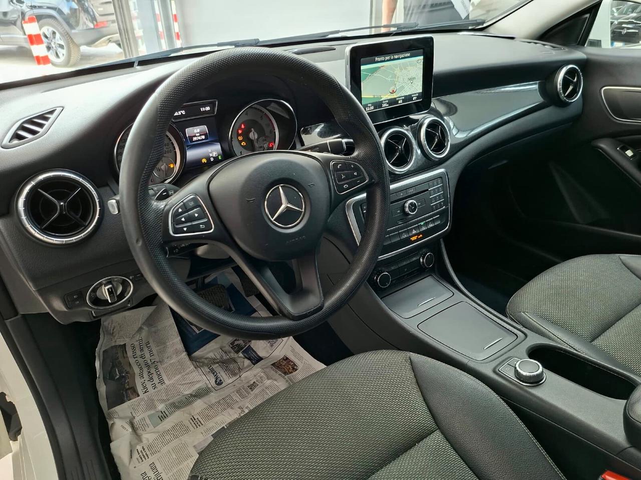 Mercedes CLA 200d S.W. 2.1 136cv Automatic Executive 2015