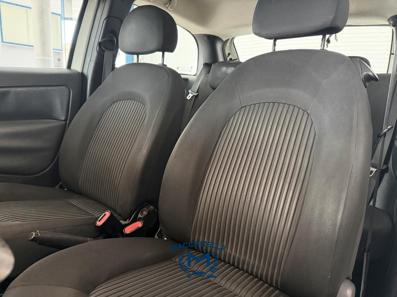 Lancia Ypsilon PLATINO