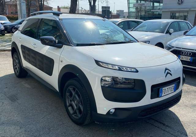 Citroen C4 C4 Cactus 1.2 puretech Shine 82cv E6