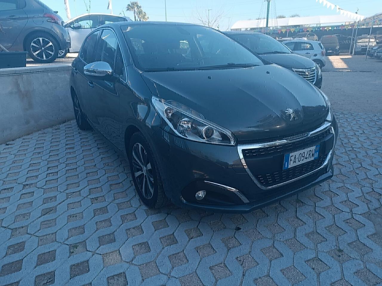 Peugeot 208 PureTech 82 5 porte Access