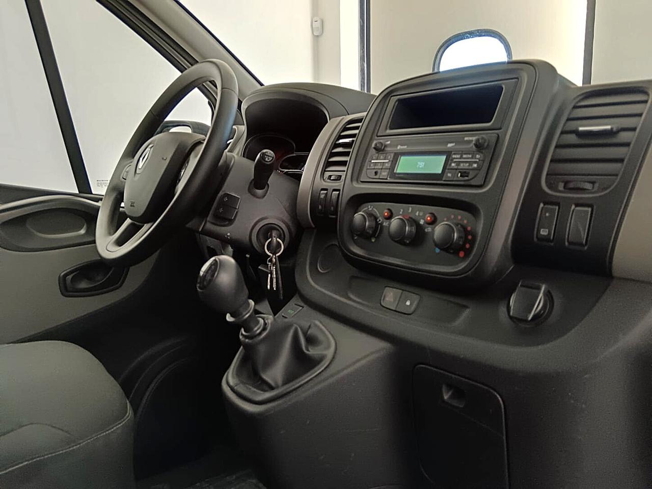 RENAULT TRAFIC 1.6 145 CV