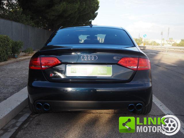 AUDI A4 3.0 V6 TDI quattro aut.*? 160,00 al mese*
