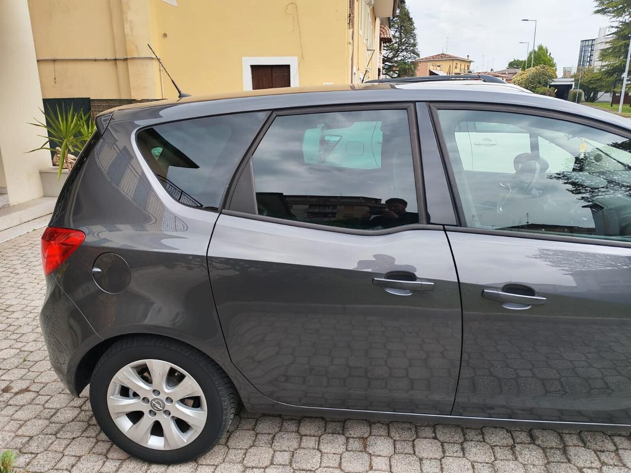 Opel Meriva 1.7 CDTI 110CV aut. b-color Panoramic