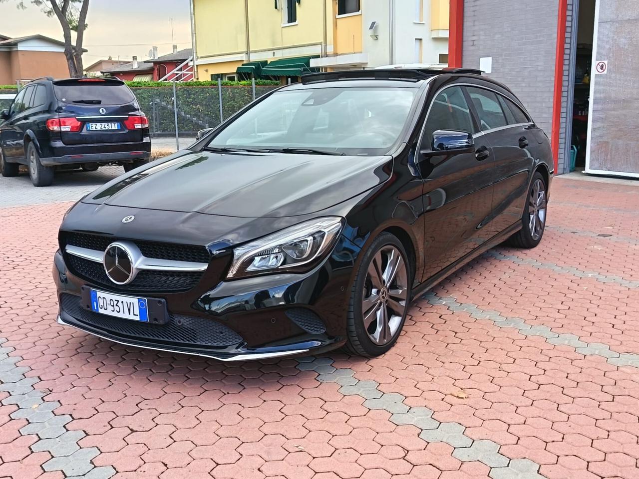 Mercedes-benz CLA 200 d Automatic TETTO PANORAMICO