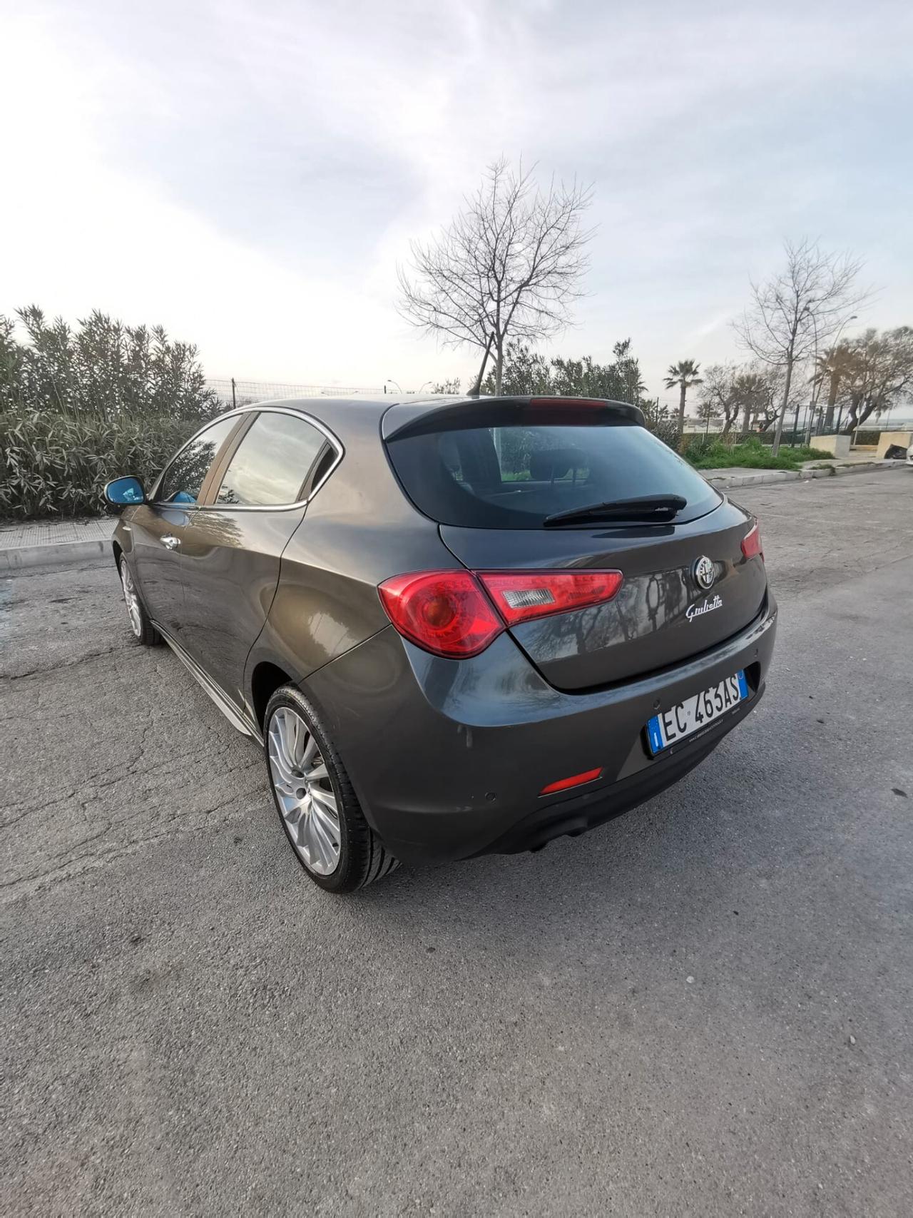 Alfa Romeo Giulietta 1.4 Turbo MultiAir Distinctive