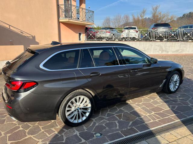 BMW 520 d 48V Touring Luxury - TETTO - PELLE -