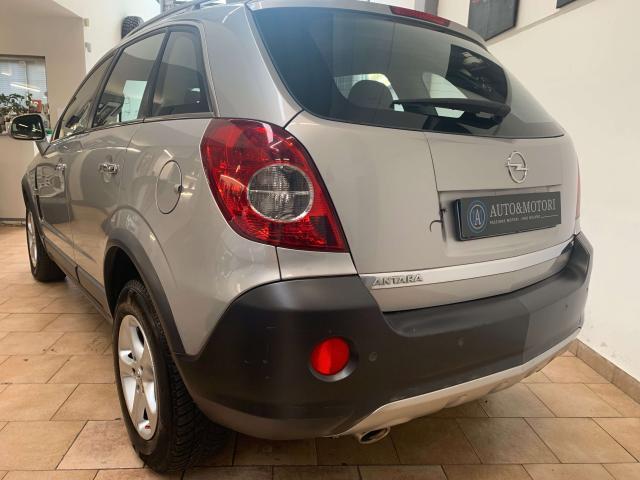 Opel Antara Antara 3.2 V6 Cosmo auto 4x4