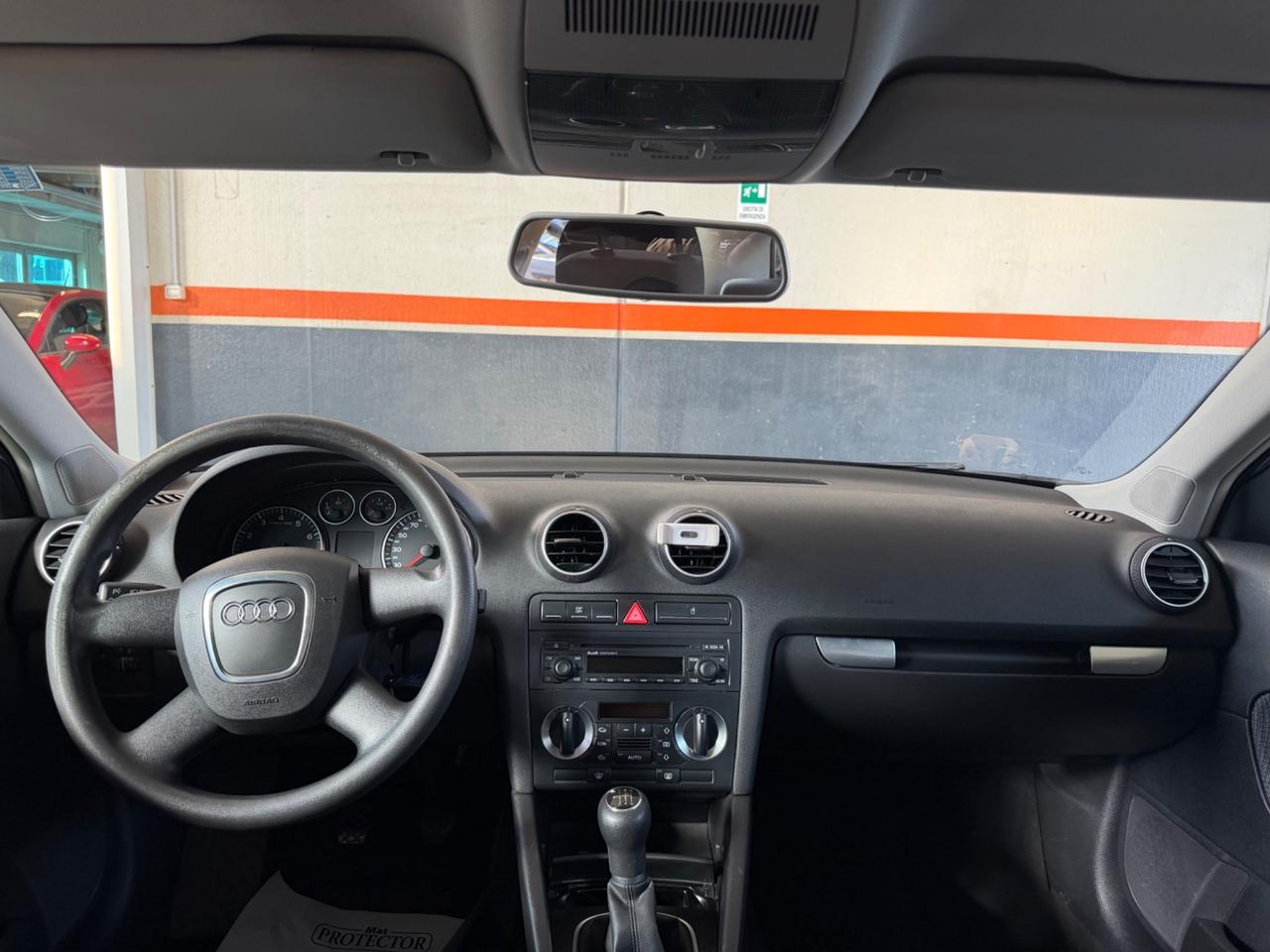 Audi A3 SPB 1.6 16V FSI Ambition NEOPATENTATI