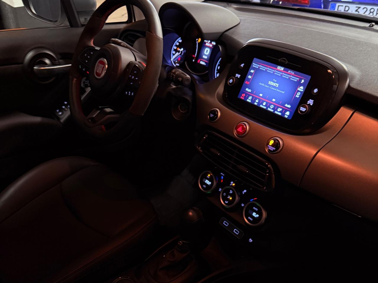 PAZZESCA FIAT 500 X HYBRID CON SOLI 22.224 KM UNICO PROPRIETARIO