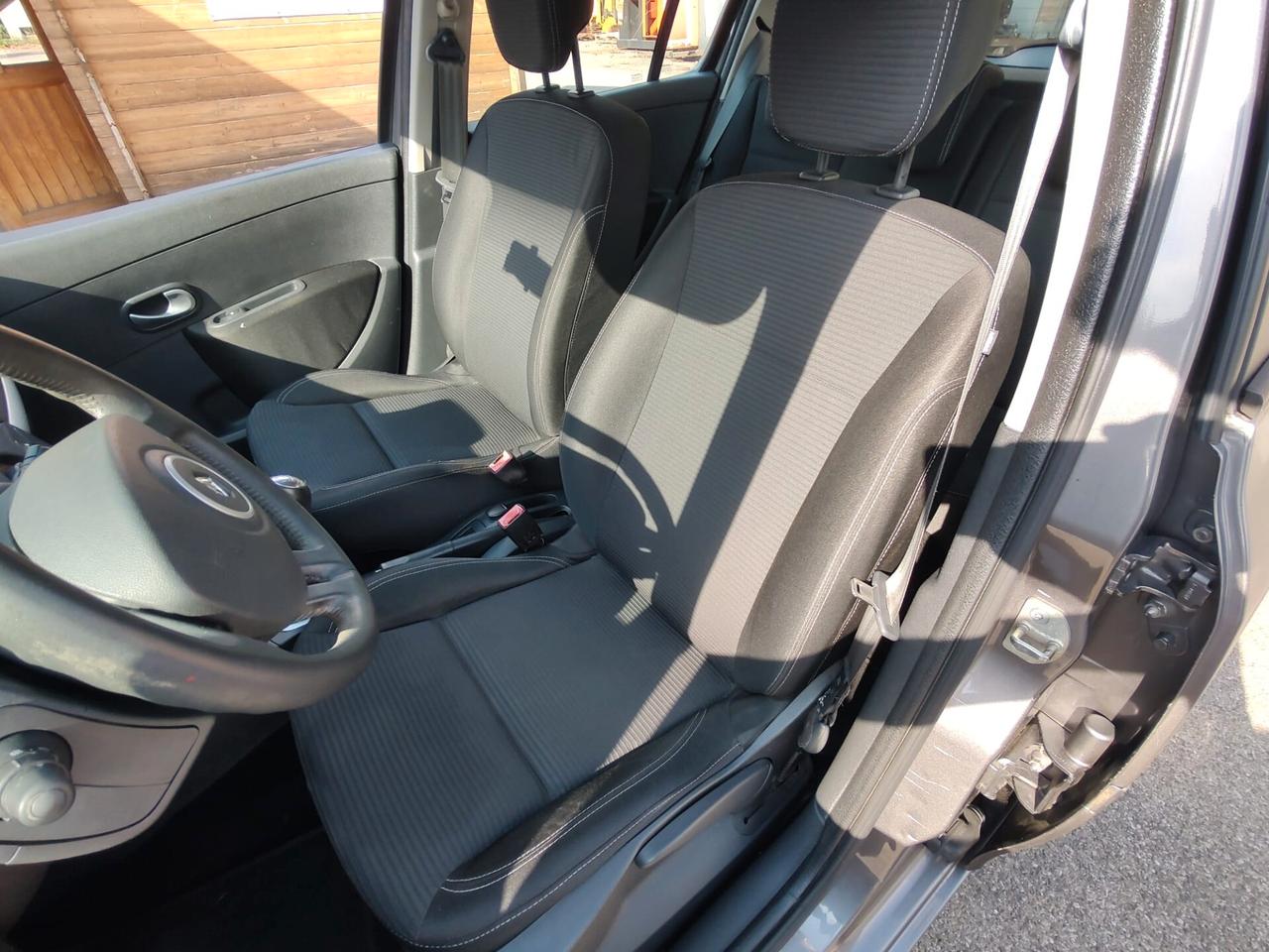 Renault Clio 1.2 16V 5 porte Dynamique, BENZINA\GPL, OK NEOPATENTATI, GARANZIA L.12 MESI