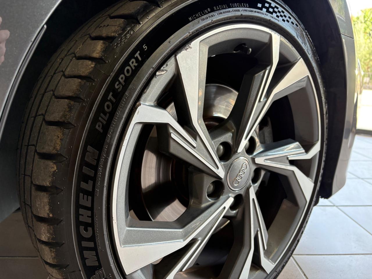 Audi A3 SPB 30 TDI S line edition