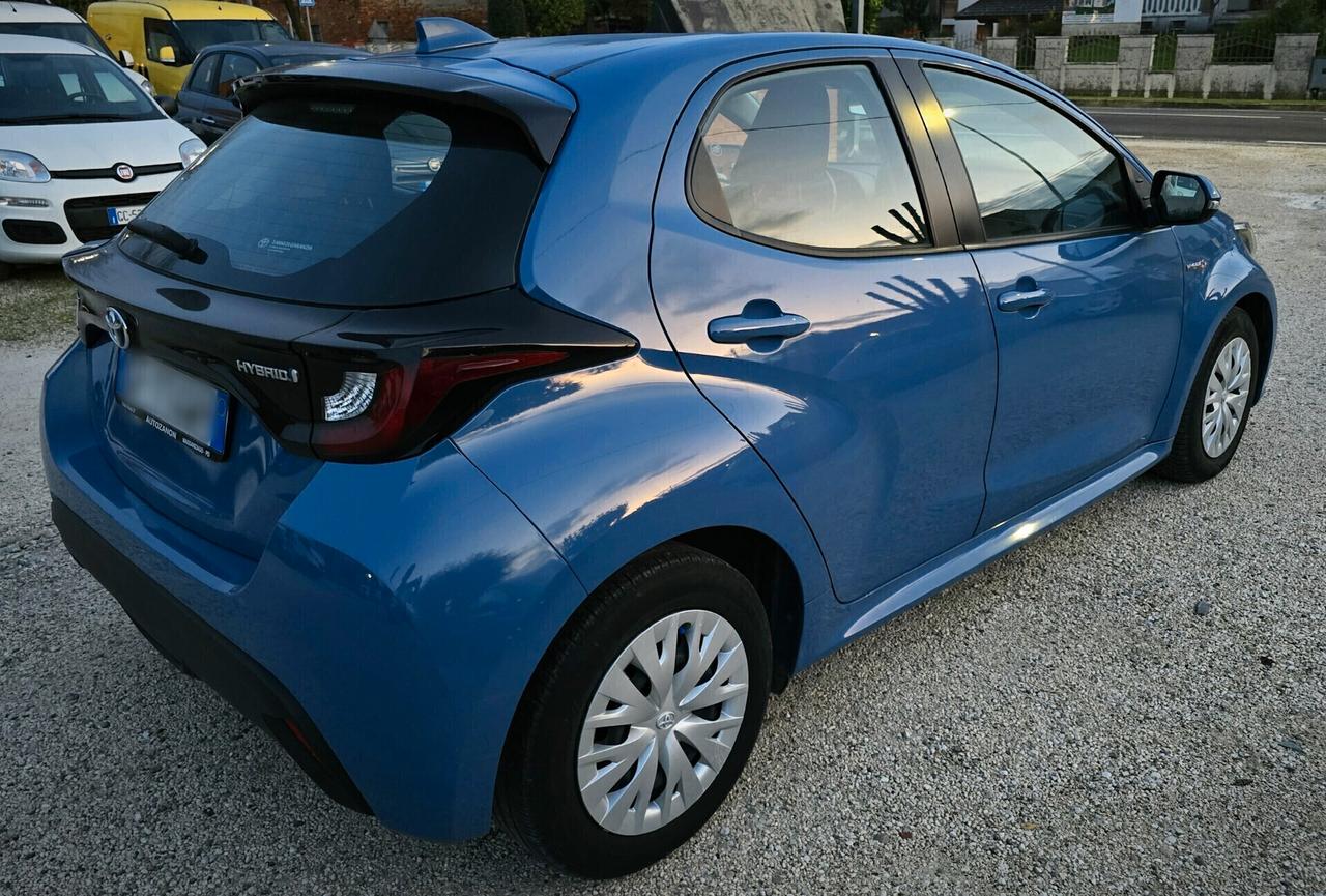 Toyota Yaris 1.5 Hybrid - 2021