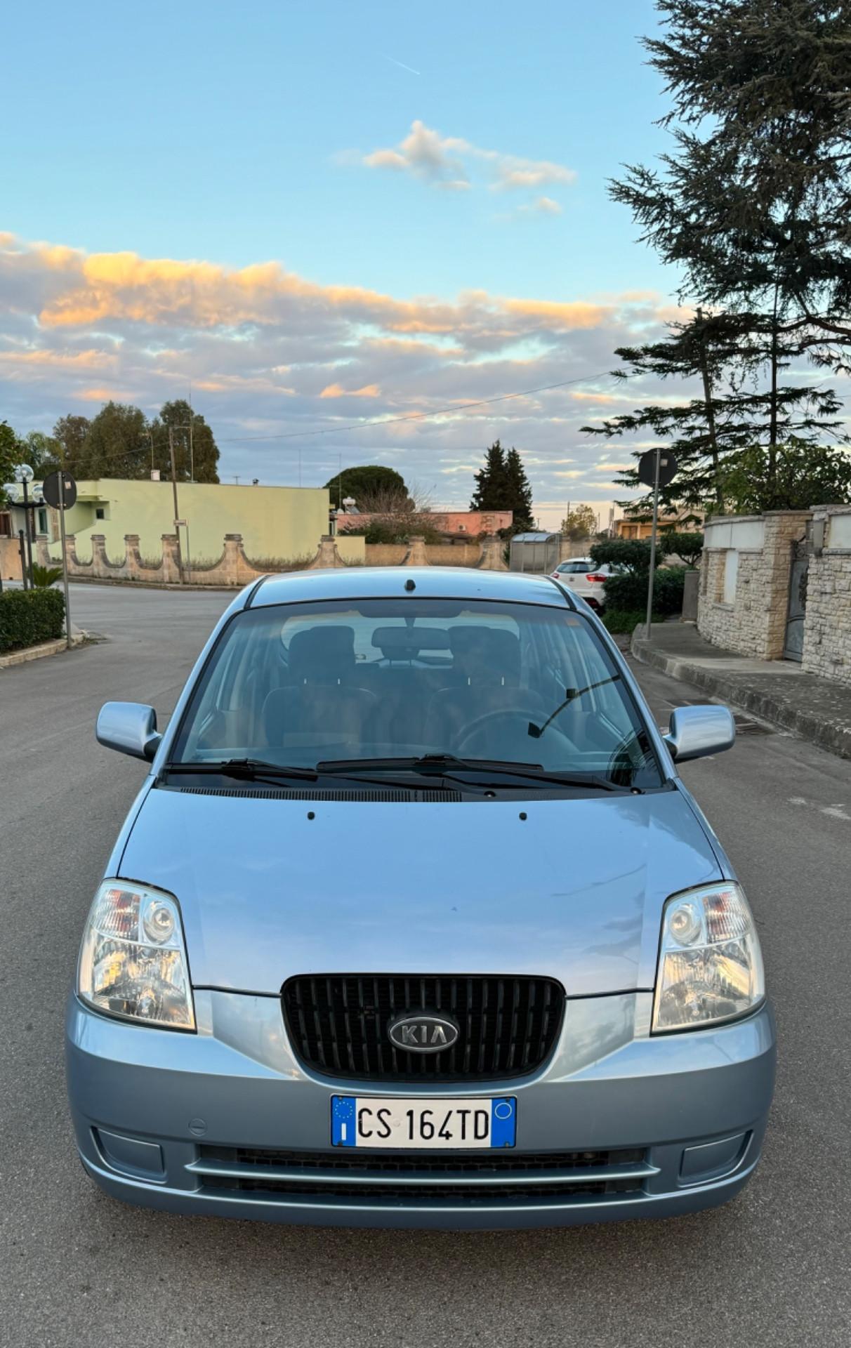 KIA PICANTO 1.0 BENZINA SPIRIT 126000 KM