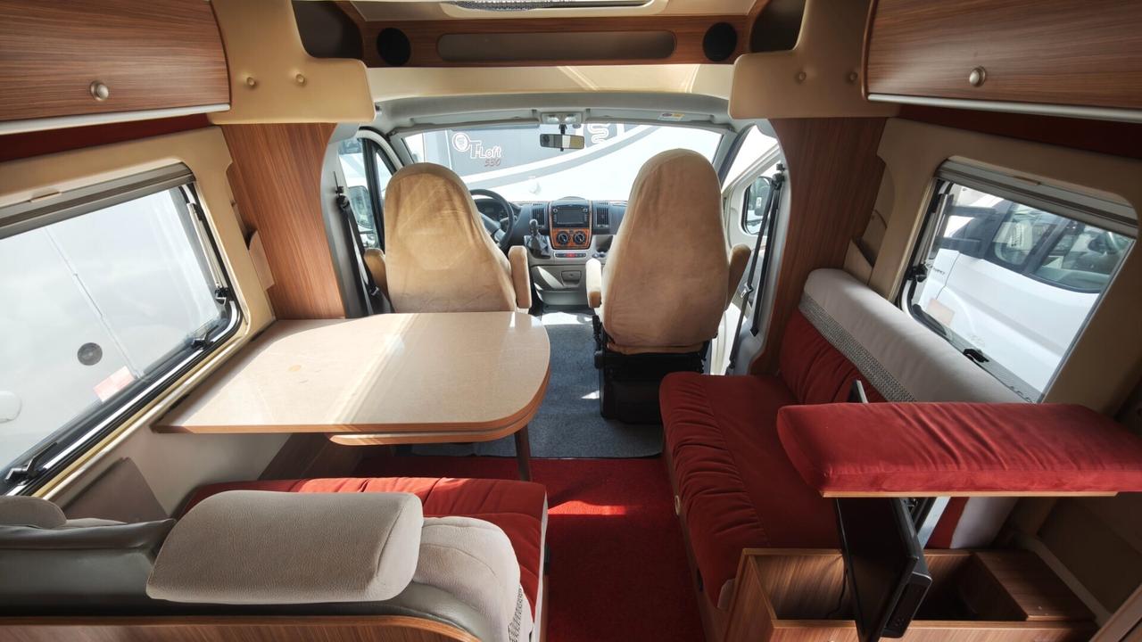 Burstner su Ducato 130cv con Gemelli e basculante