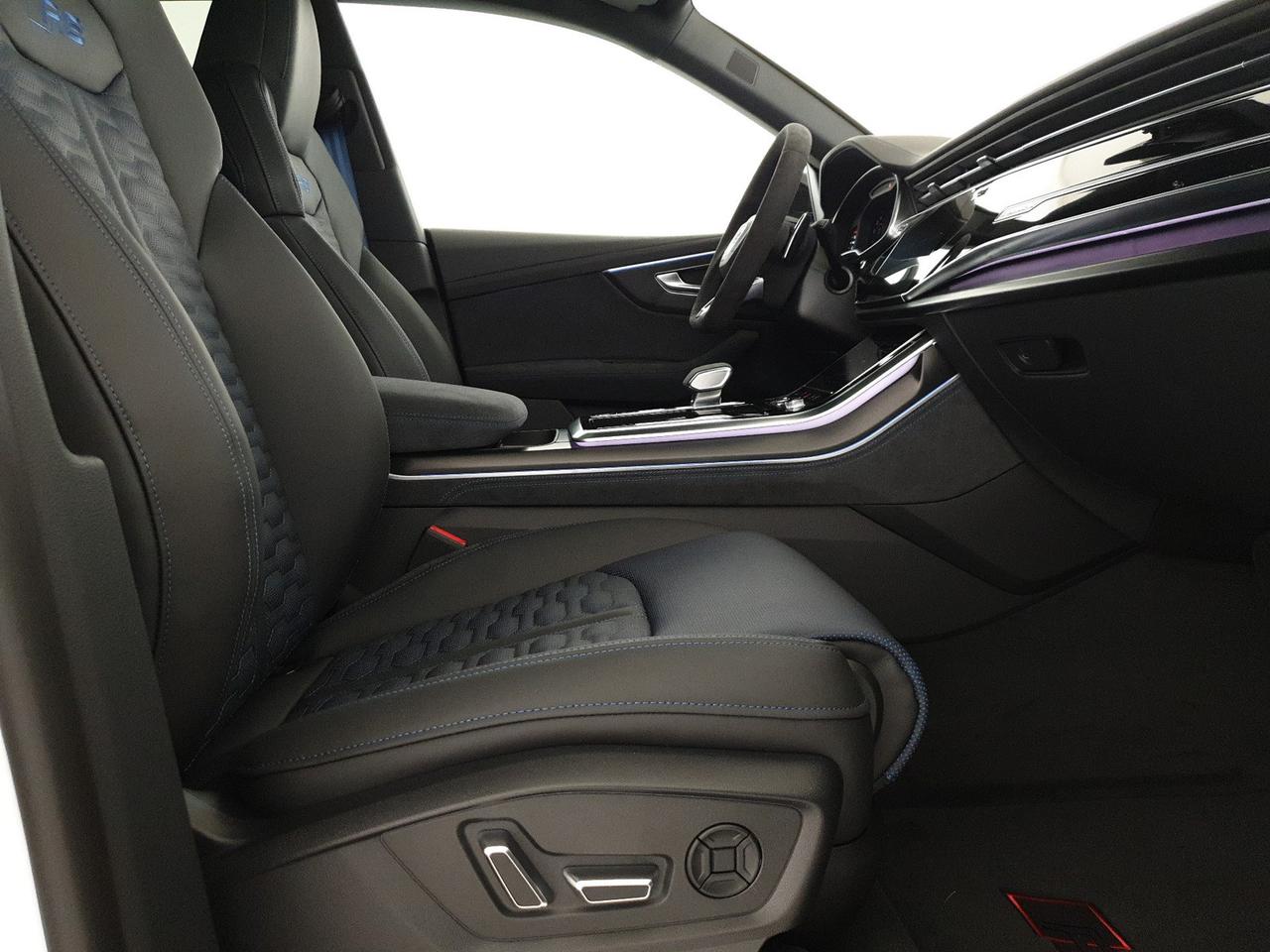 4.0TFSI 640CV quattro tiptronic Performance