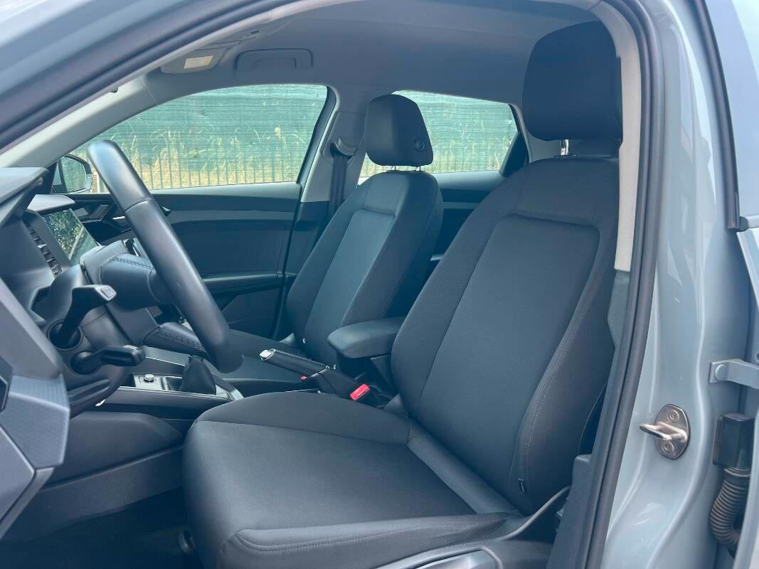 Audi A1 25 1.0 tfsi Admired my20