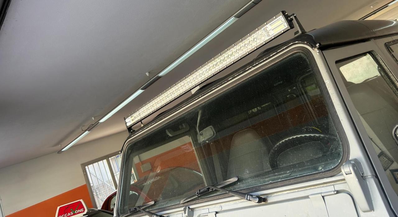 LAND ROVER Defender 90 2.5 TDI AUTOCARRO 3 POSTI