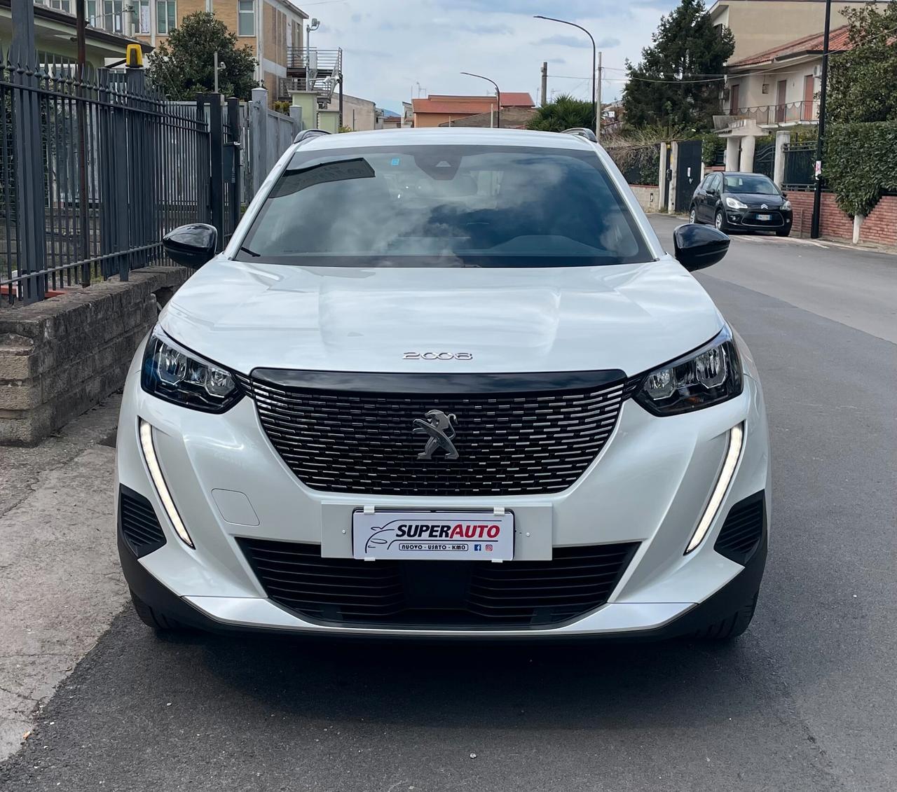 PEUGEOT 2008 BlueHDi 130 S&S EAT8 ALLURE