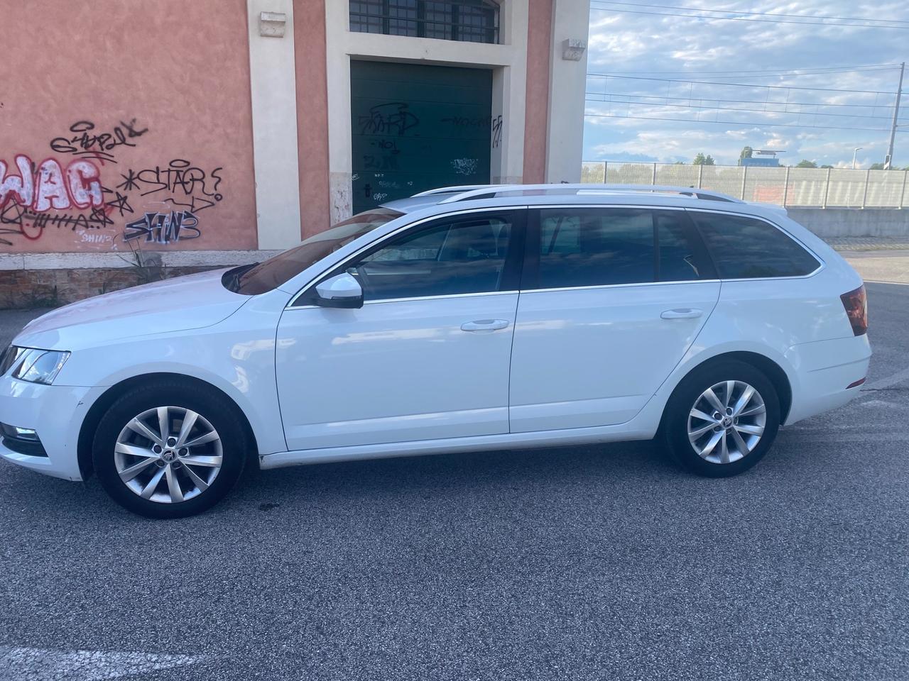 Skoda Octavia 1.4 TSI Wagon Executive G-Tec