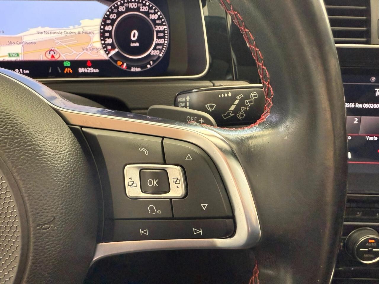 Volkswagen Golf 7.5 GTI Performance 245cv