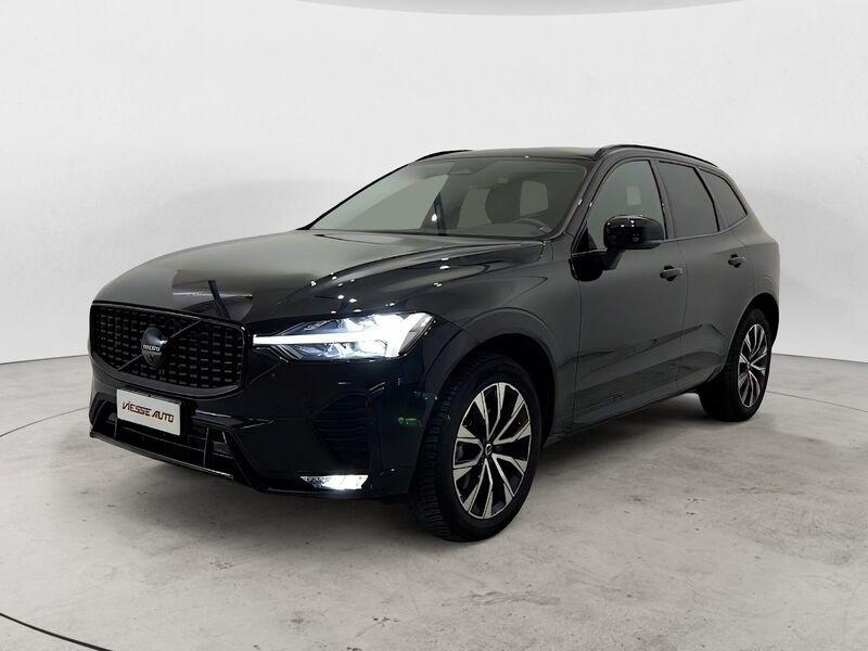 Volvo XC60 XC60 B5 AWD automatico Plus Dark