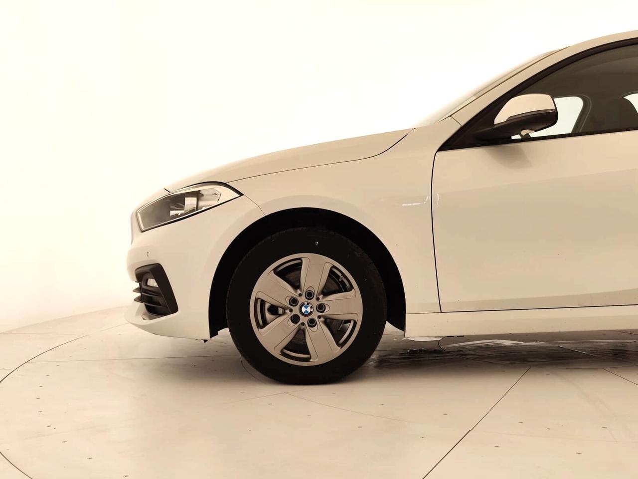 BMW 116d Business Advantage auto - IVA ESPOSTA
