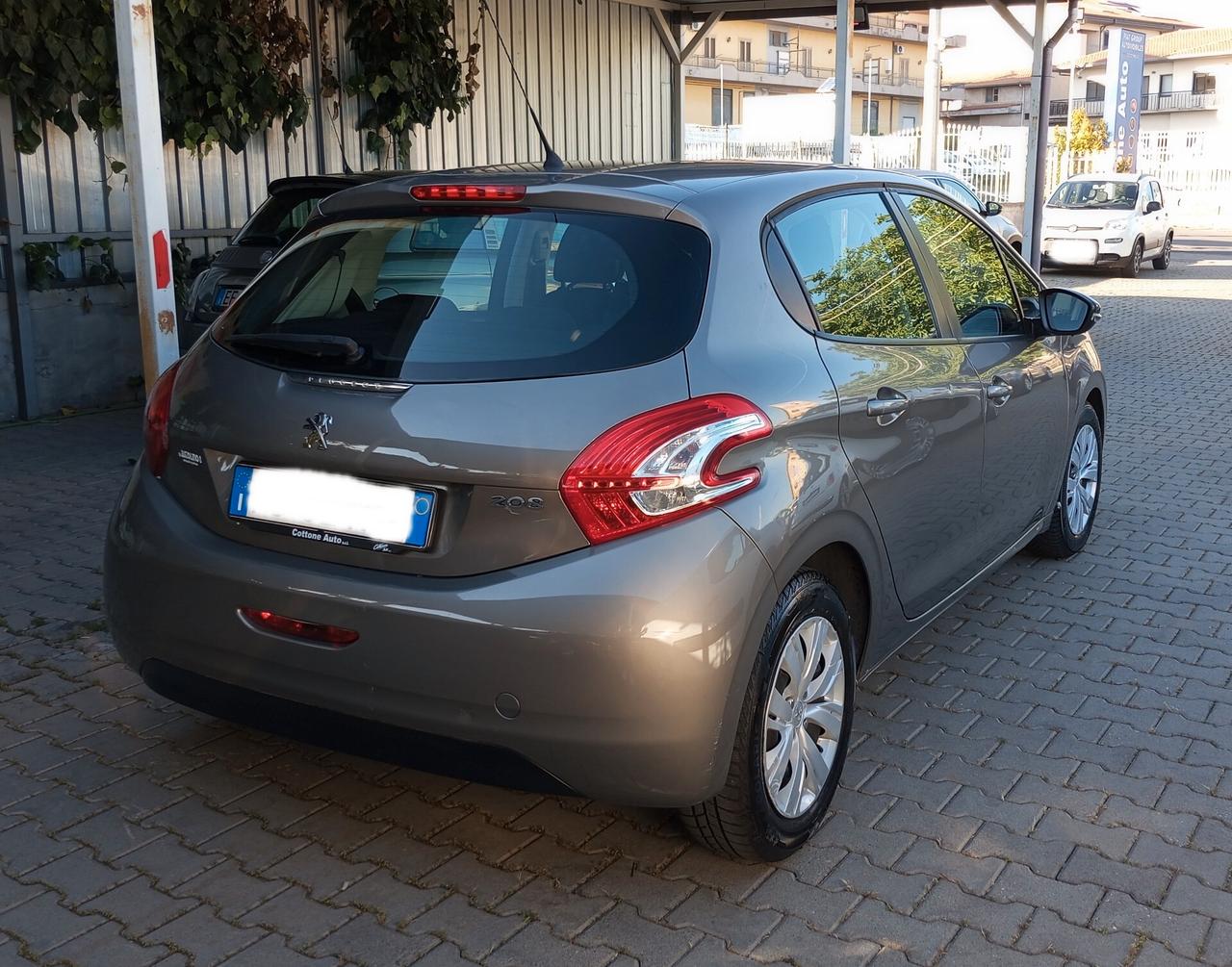 Peugeot 208 1.4 HDi 68 CV 5 porte Active