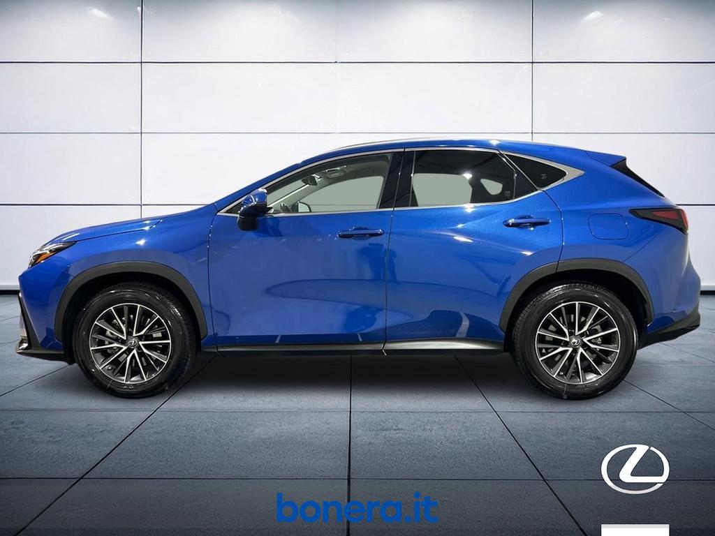 Lexus NX 2.5 Hybrid Premium 4WD e-CVT