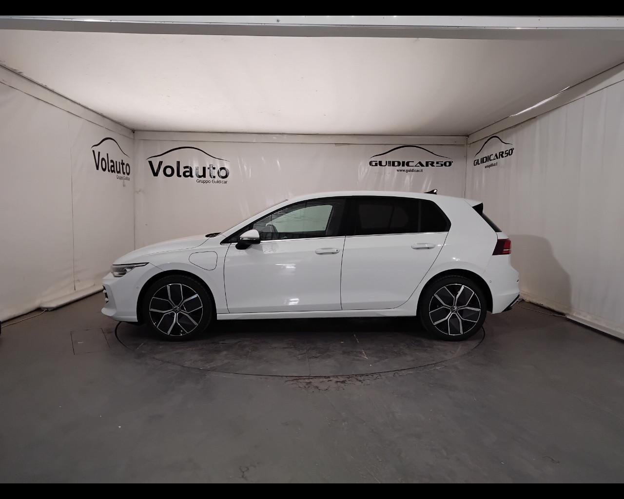 VOLKSWAGEN Golf VIII 2024 - Golf 1.5 tsi ehybrid Style 204cv dsg