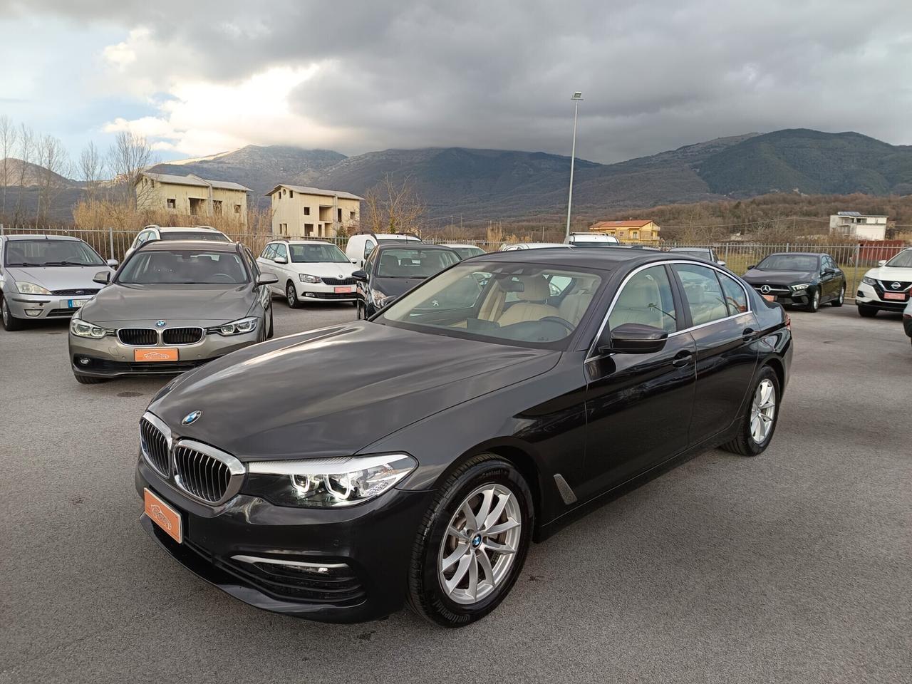 Bmw 520 i Business auto 184cv