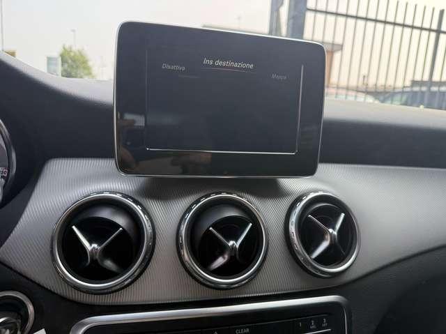 Mercedes-Benz GLA 200 GLA 200 d (cdi) Sport 4matic auto