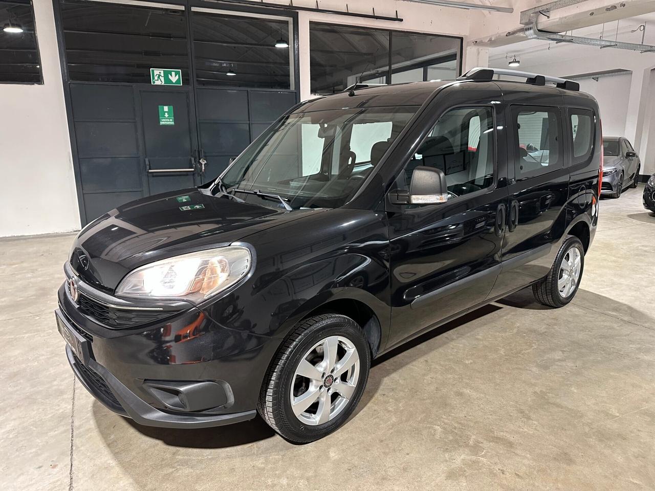 Fiat Doblo 1.4 16V Lounge - PREZZO REALE AUTOVETTURA 5 POSTI E6