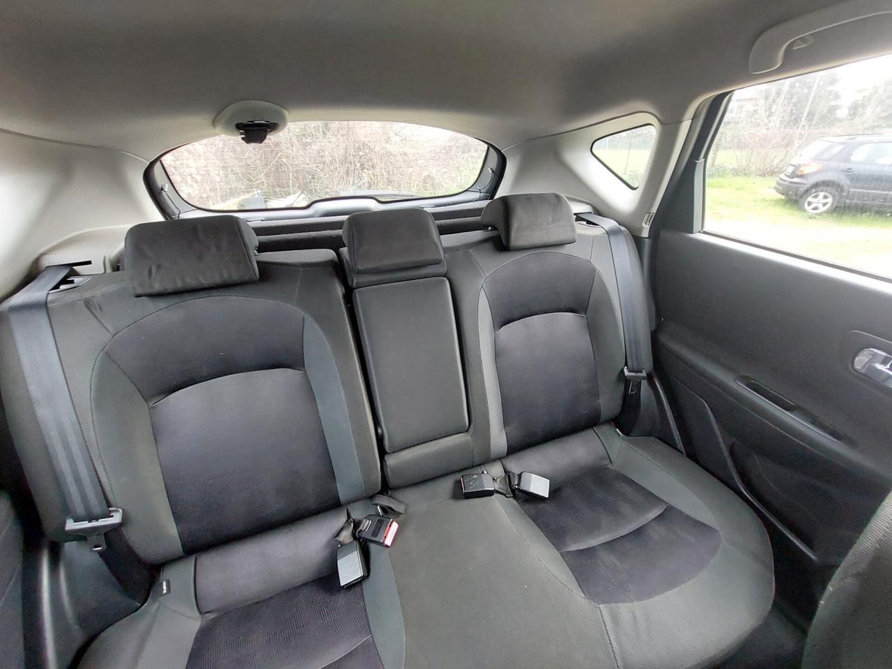 Nissan Qashqai 1.5 dCi DPF Tekna