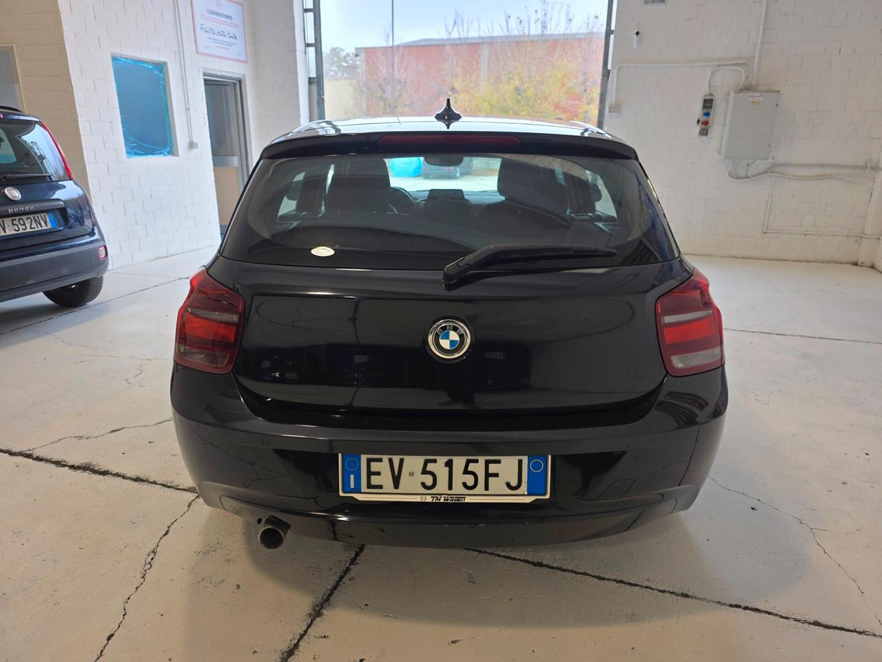 Bmw 114 114d 5p. Unique