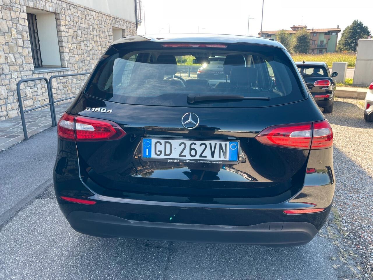 Mercedes-benz B 180 d Automatic Sport