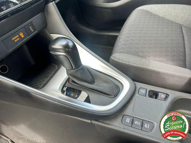 TOYOTA Yaris 1.5 Hybrid 5 porte Lounge