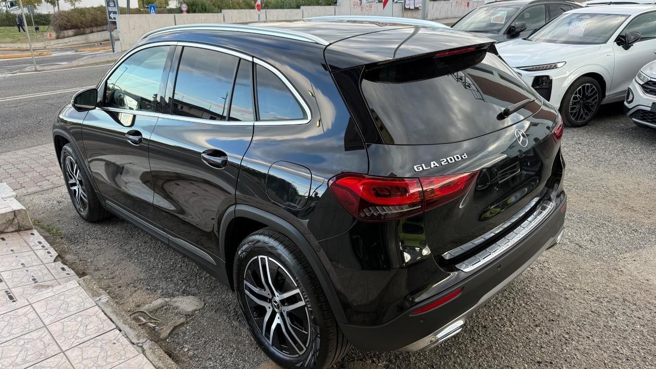 Mercedes-benz GLA 200 d Automatic 4Matic Sport Plus