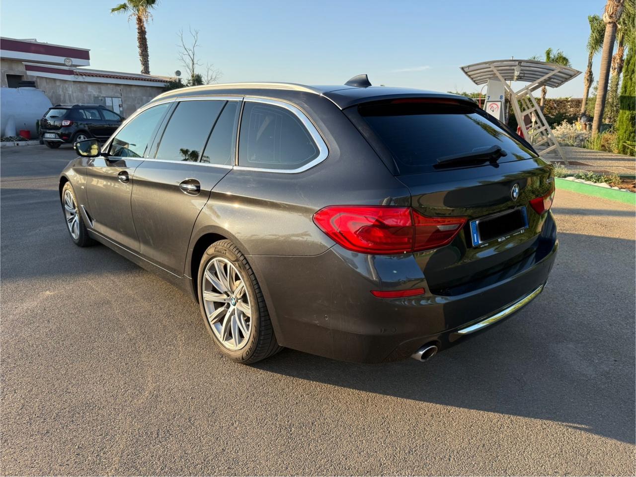 Bmw 520d aut. Touring Luxury - 2019