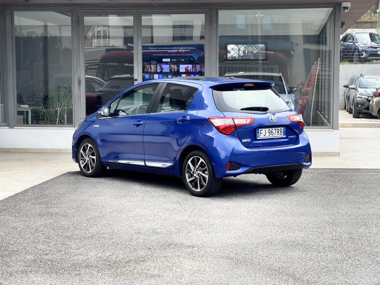 Toyota Yaris 5 Porte 1.5 Hybrid 72CV E6 Neo - 2017
