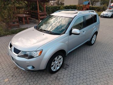 Mitsubishi Outlander II 2007 2.0 di-d Instyle 7p.ti dpf