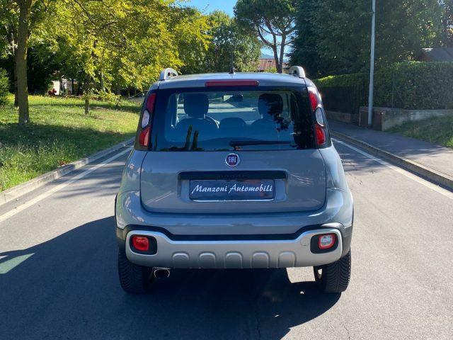 FIAT Panda CROSS 0.9 TwinAir Turbo S&S 4x4 5 POSTI