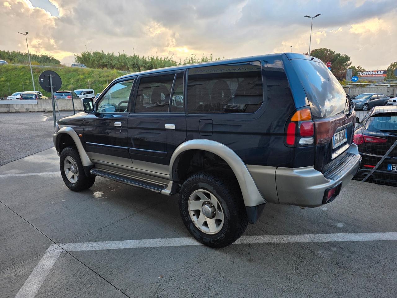 Mitsubishi Pajero Sport 2.5 TDI GLS Target
