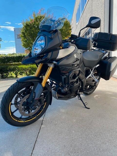 Suzuki V-Strom 1000