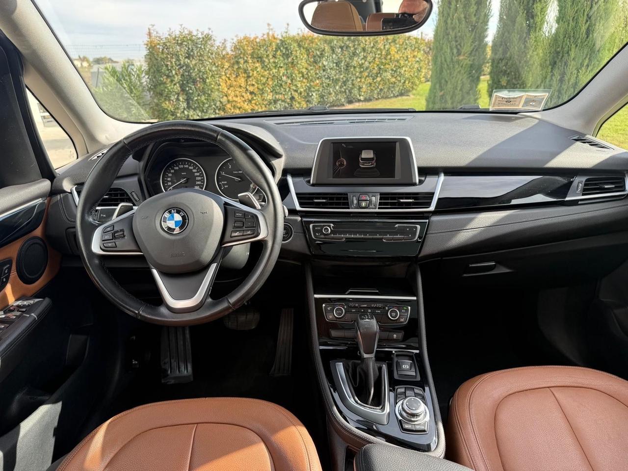 Bmw 2er Active Tourer 218d Luxury